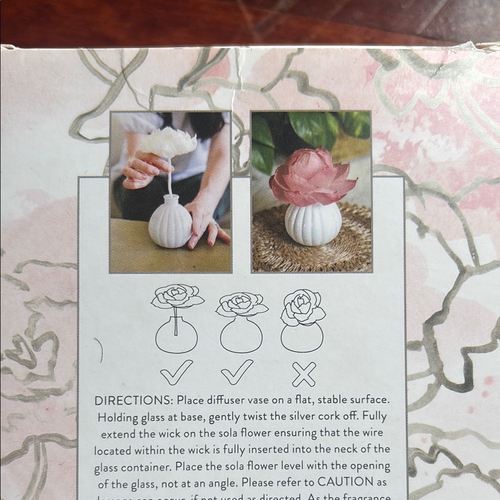 Flower Oil Diffuser - Picture 5 of 6